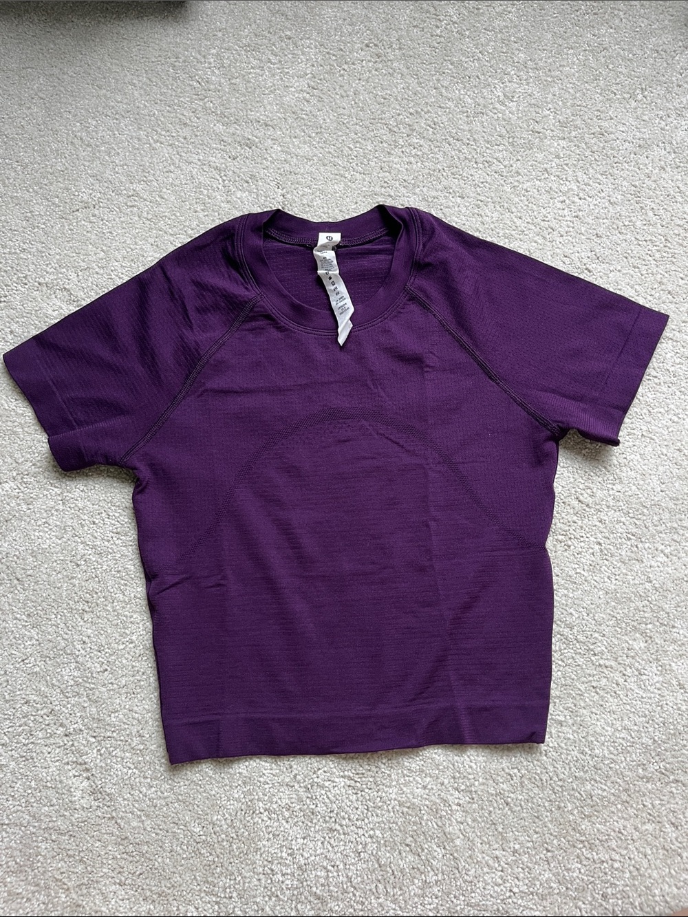 Lululemon Swiftly Tech Cropped Shirt